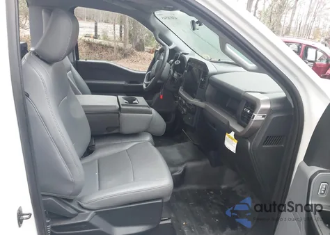 2024 Ford F-150 Xl z USA, uszkodzony, nr VIN 1FTMF1KP4RKF64736